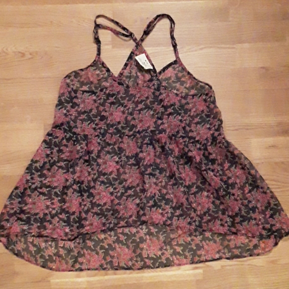 BNWT floral Urban Outfitters tank